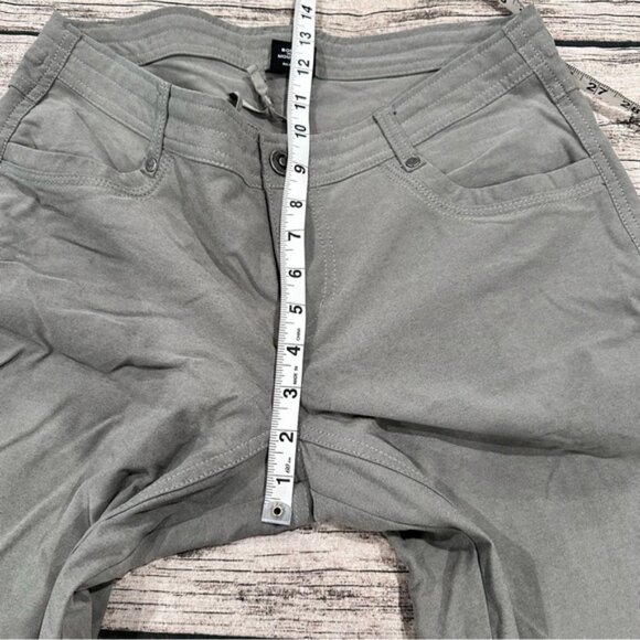 Kuhl Gray / Taupe Hiking Pants Size 10 Short - Picture 4 of 8